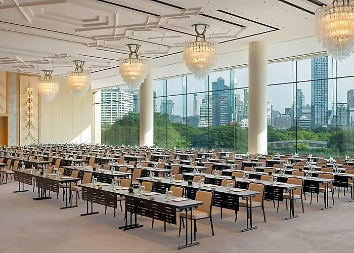Dusit Thani 酒店 5*