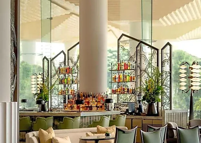 Dusit Thani 酒店