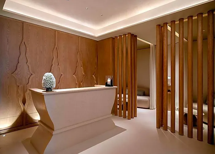 酒店 Dusit Thani 5*
